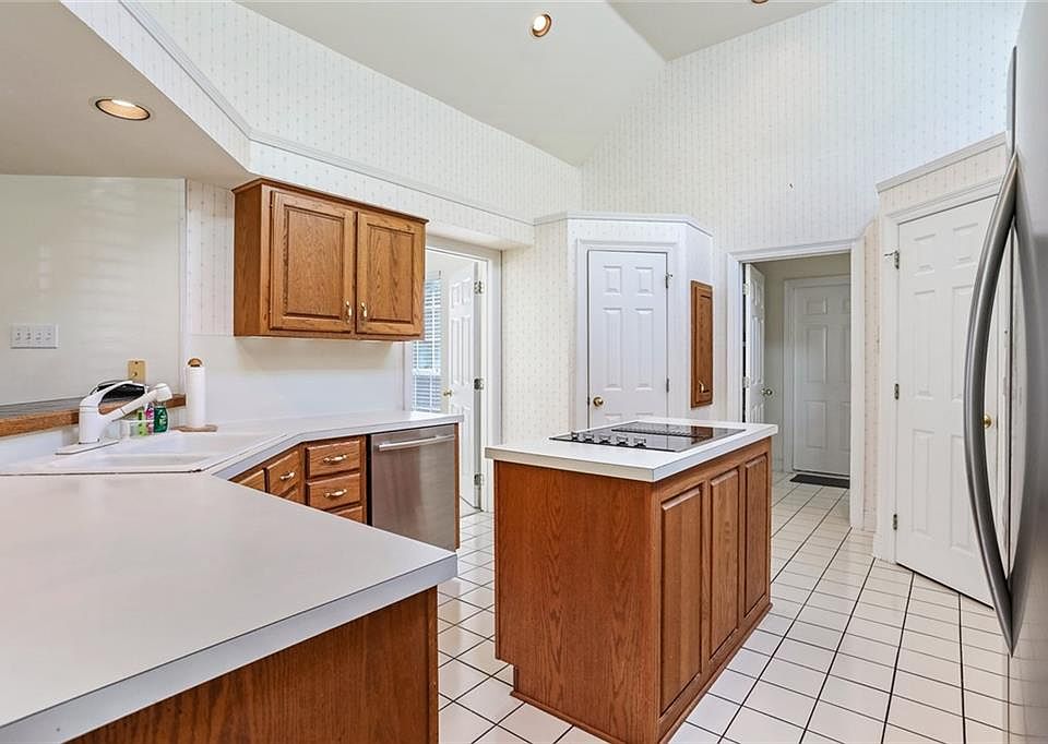 7126 Edgewater Dr, Mandeville, LA 70471 Zillow