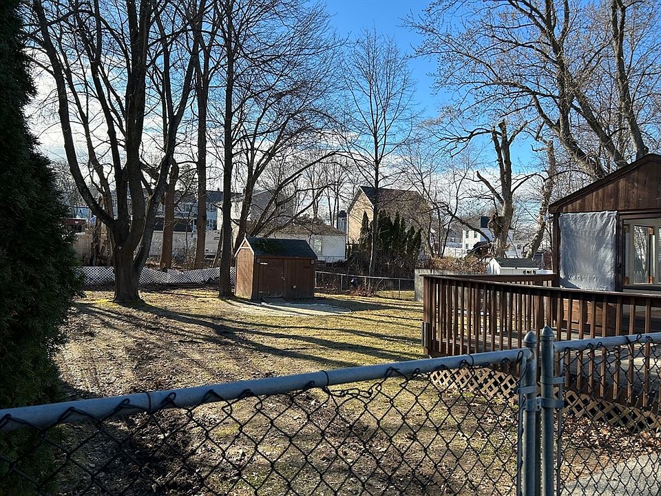 110 Burnham Rd, Lowell, MA 01852 Zillow