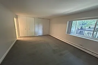 2 bed, 1200 sqft, $2,000 — Photo 4