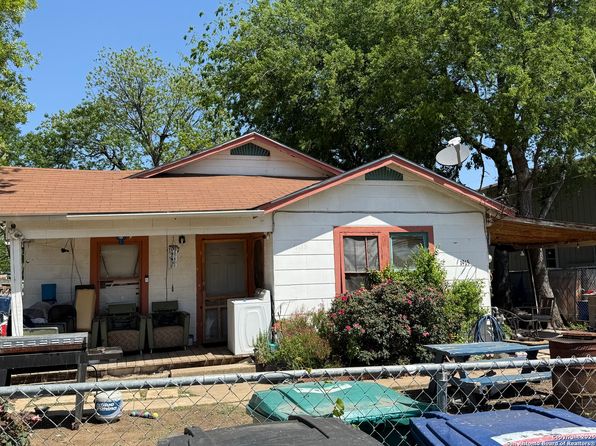 san-antonio-texas-449631724 picture