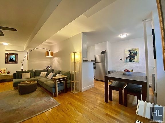 2nd image of 134 Baltic St #1L