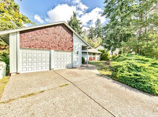 12389 NW Kearney St, Portland, OR