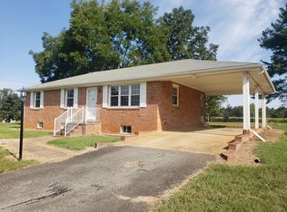385 Farrar St, Keysville, VA 23947