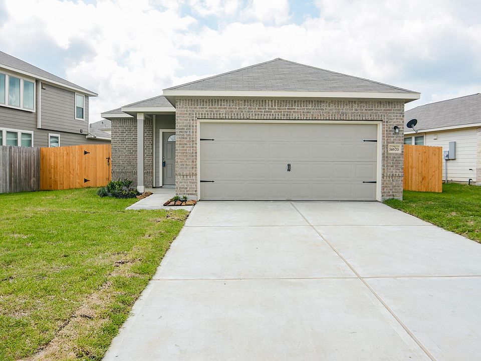 1st image of 14670 E Pine Heart Dr