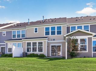 4810 Airlake Dr #1, Saint Paul, MN 55129