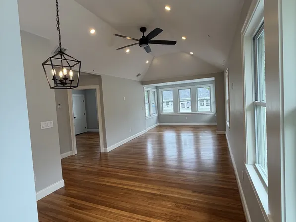13 Ebbett Ave, Quincy, MA 02170