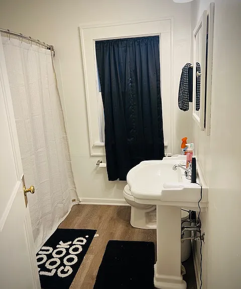 212 N Pine St — Photo 5