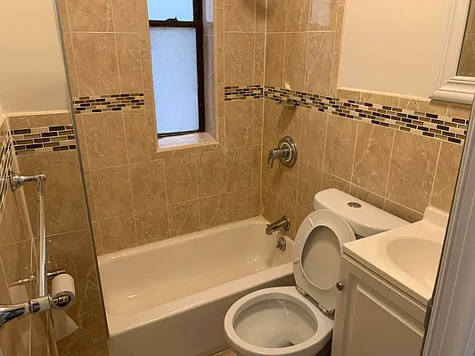 Rented by Yup Realty LLC | media 19