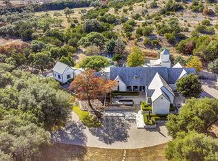 226 S Grand Cru Ln, Fredericksburg, TX 78624
