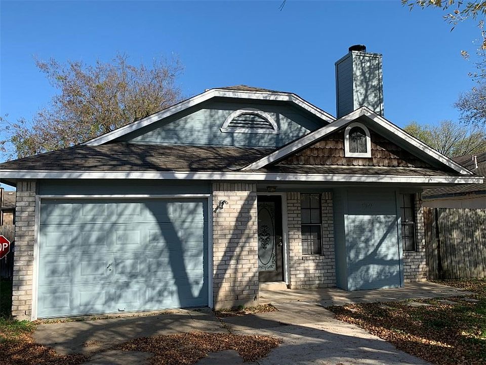 1st image of 909 Meadowcreek Dr