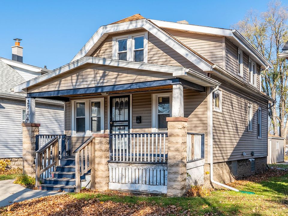 2714 W Fairmount Ave, Milwaukee, WI 53209 Zillow