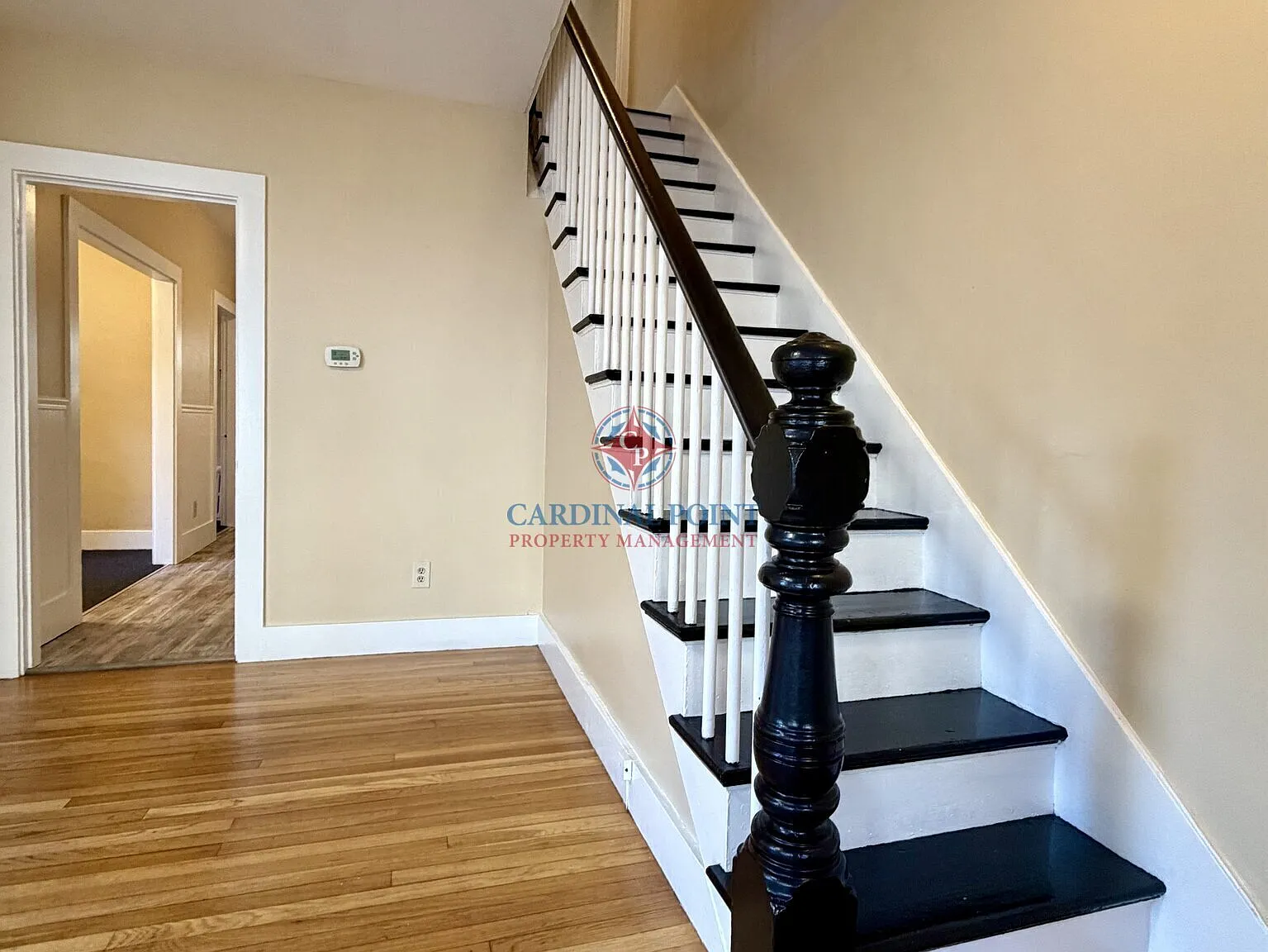 3 bed, 1223 sqft, $3,600 — Photo 2