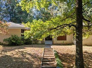 504 W Leeper St, Broken Bow, OK 74728