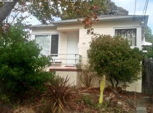 2550 Rampart St, Oakland, CA 94602