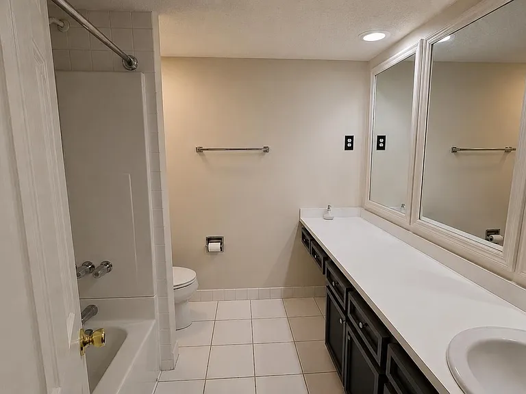 89 Ericson Rd — Photo 31