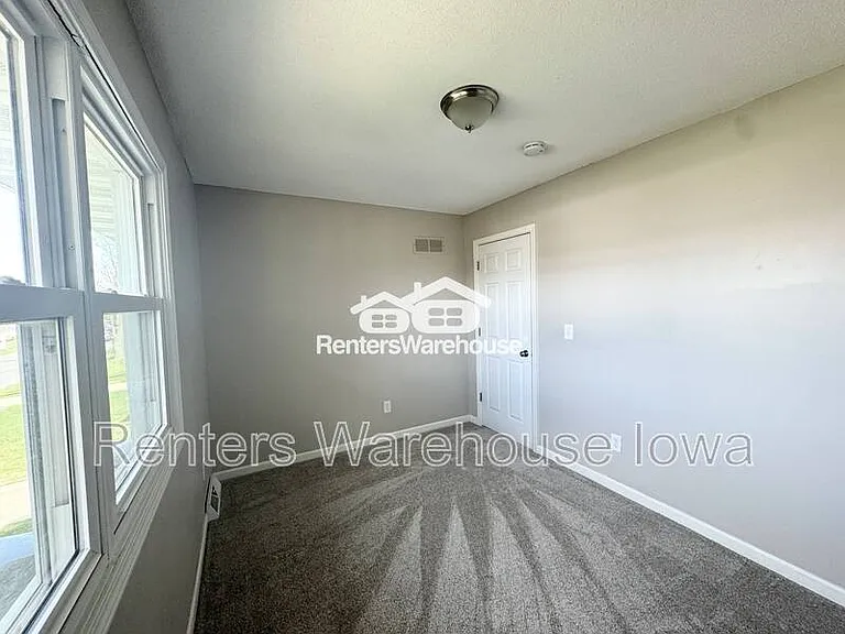 4924 Madison Ave — Photo 16