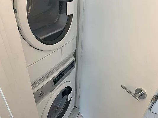 Rented by Tapiro Realty | media 3