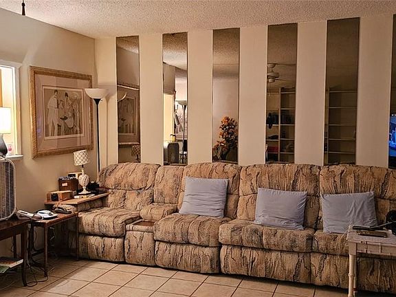 5th image of 252 Newport P #252