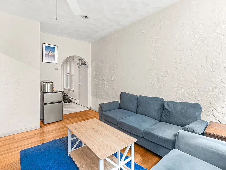 178 Salem St #1 — Photo 9