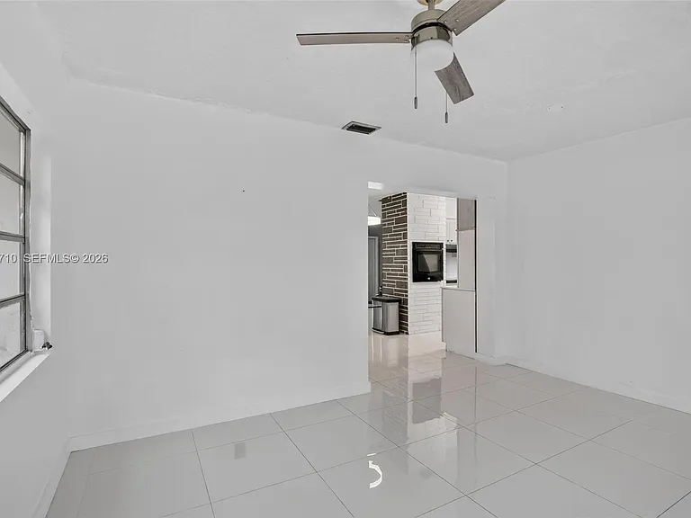 2331 Flamingo Dr — Photo 21