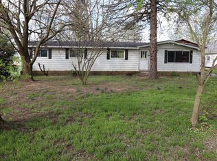 34 West St, Bloomingburg, OH