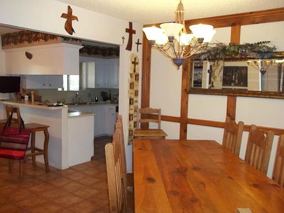 4th image of 4025 Sandy Hollow Dr