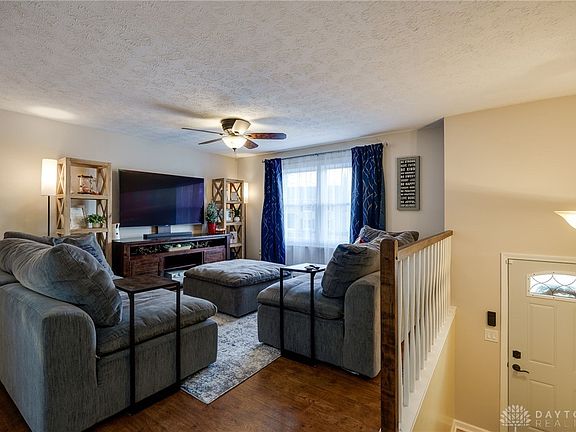 5th image of 2384 Cross Village Dr