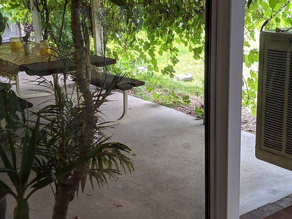 sliding glass door to patio