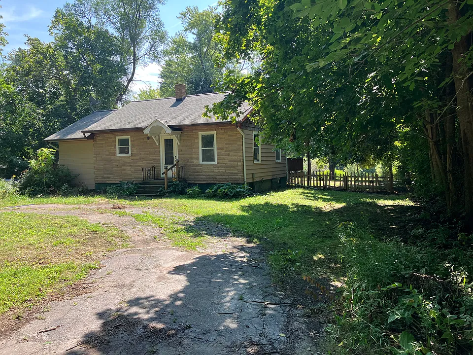 1730 Warren Rd