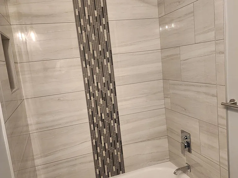 1914 8th St NW #3 — Photo 7