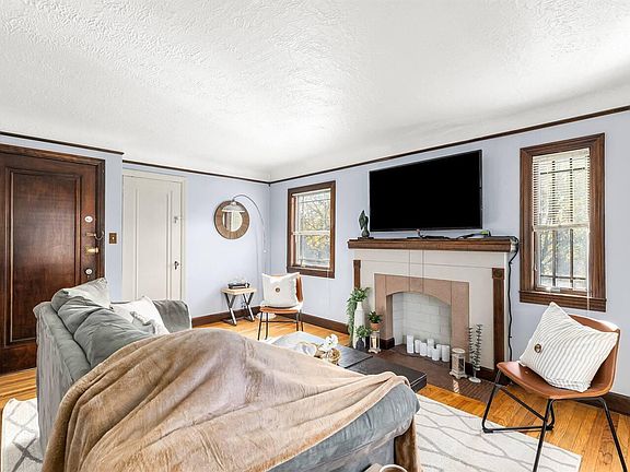 4th image of 604 W Hudson Ave #Id1032340p