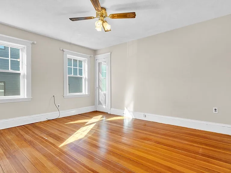 11-13 Bridgham Ave #2 — Photo 13