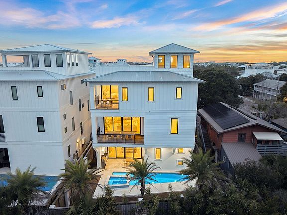 3rd image of 144 Miami St