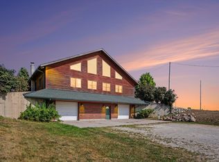 332 N Warner Ave, Fremont, MI 49412