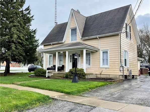 129 W North St, Carey, OH 43316