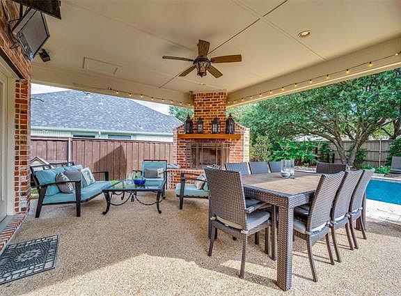 2nd image of 5013 Arbor Hollow Dr