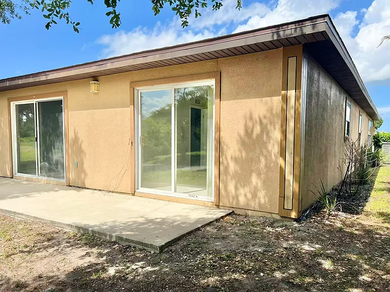4395 Sherwood Forest Dr — Photo 26