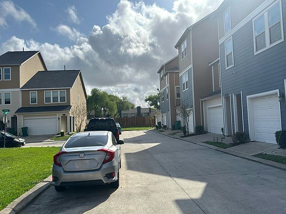 5th image of 3614 Vista Pointe Dr
