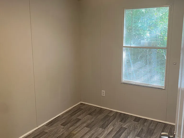 272 Chime Bell Park Dr — Photo 3