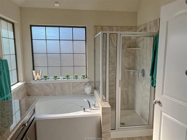 244 Fieldstone Pl — Photo 13