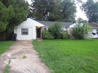 10005 Sierra Dr, Houston, TX 77051
