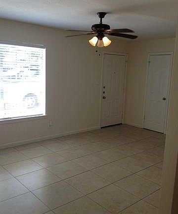 4th image of 2616 Ektom Dr APT A