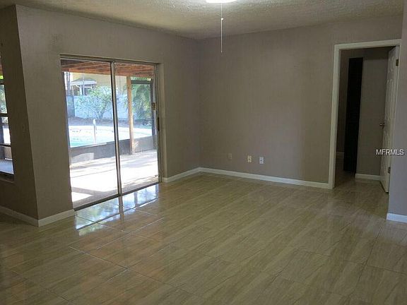 4th image of 7726 Brettonwood Dr