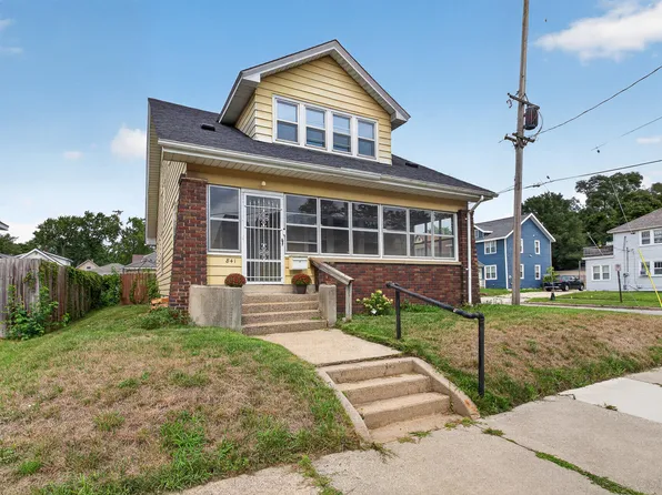 841 Adams St SE, Grand Rapids, MI 49507