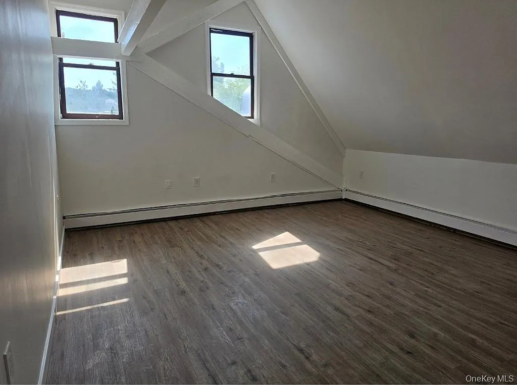 1 bed, 1.0 bath, 525 sqft, $2,200 — Photo 2