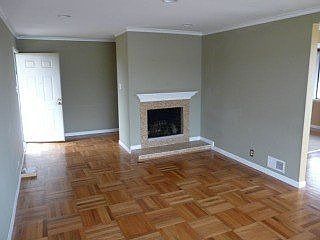 1st image of 48 Christopher Ct
