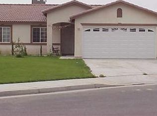 1506 Interlaken Dr, Bakersfield, CA 93307
