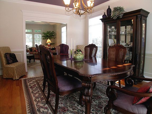 3rd image of 4210 W Sylvan Ramble St