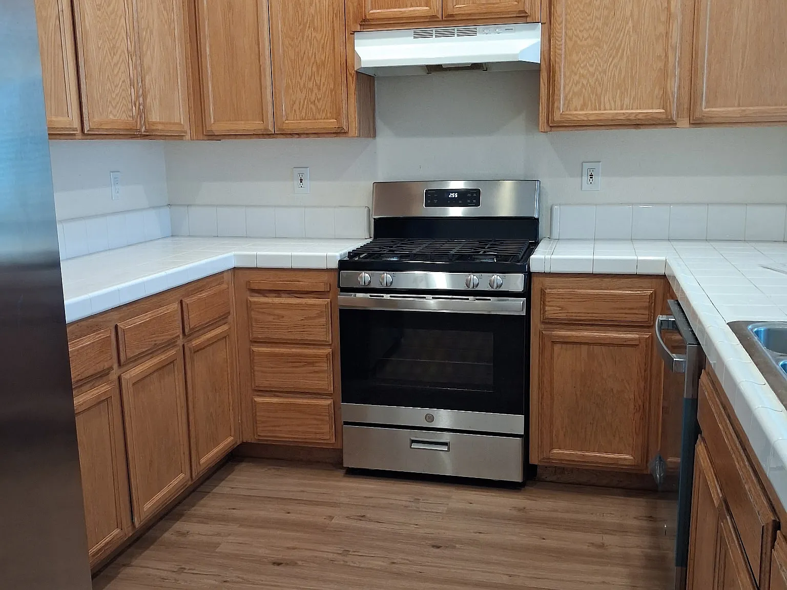 4 bed, 1525 sqft, $3,000 — Photo 4