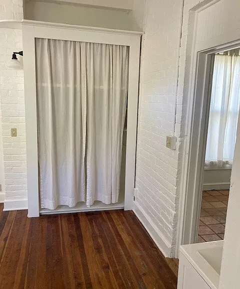 917 N Hoff Ave — Photo 12